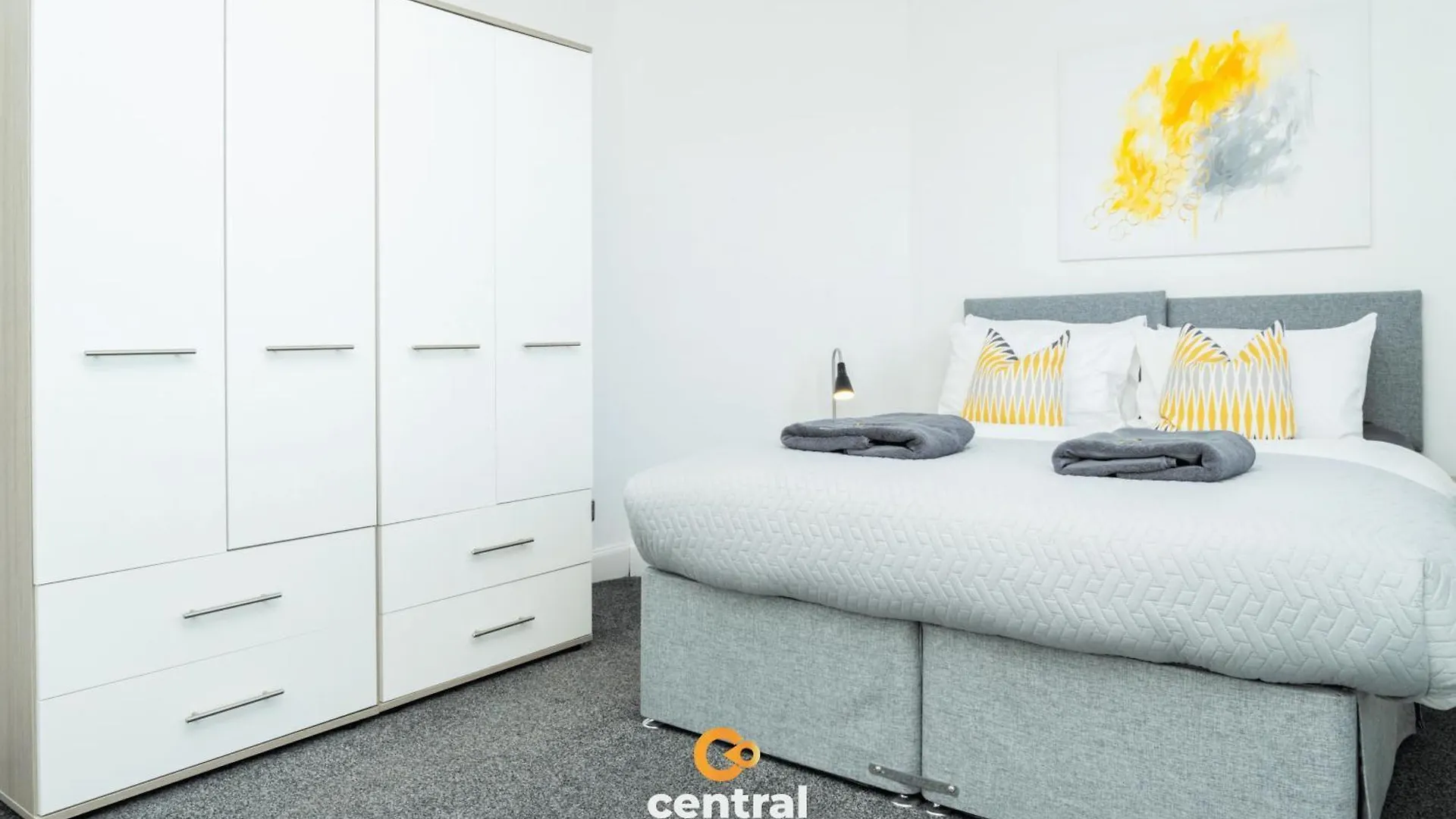 Apartment Central Serviced Apartments: Modern 2-Bedroom Family Stay Dundee United Kingdom